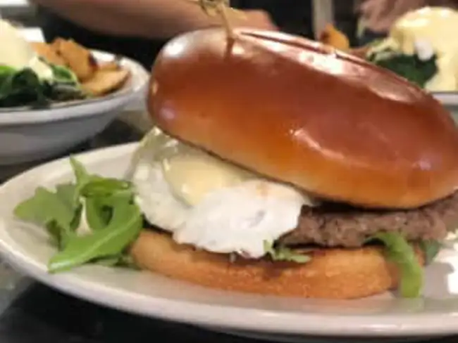BREAKFAST SANDWICH